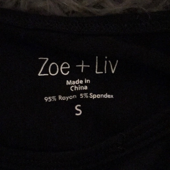 Zoe and Liv long sleeved t shirt size small - Picture 2 of 2